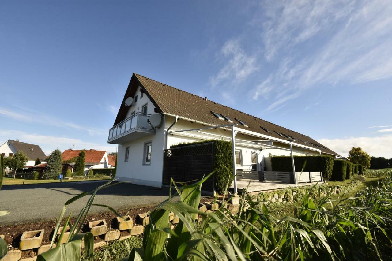Ferienwohnung Loipersdorf Лойперсдорф-бай-Фюрстенфельд Екстер'єр фото